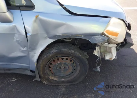 2010 Nissan Versa 1.8S z USA, uszkodzony, nr VIN 3N1BC1CP7AL448953